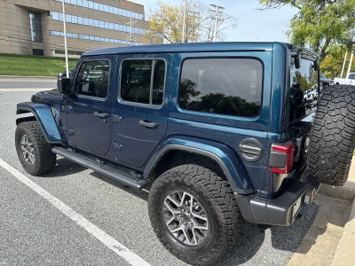 2025 Jeep Wrangler 4-Door Sahara 4x4