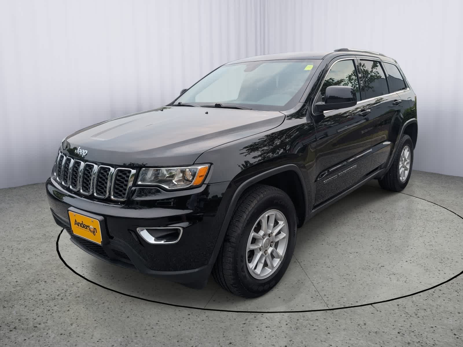 2018 Jeep Grand Cherokee Laredo E 4x4