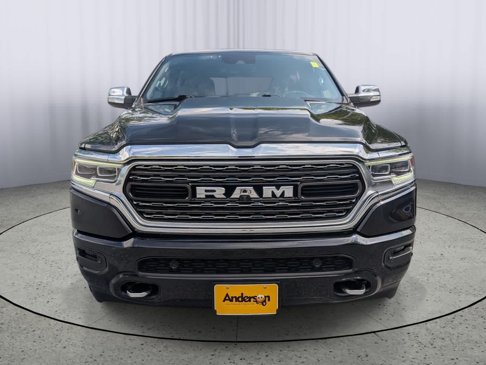 2020 RAM 1500 Limited Crew Cab 4x4 5'7" Box