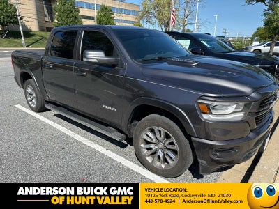2020 RAM 1500 Laramie Crew Cab 4x4 5'7" Box