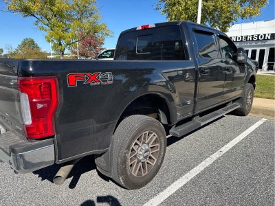 2017 Ford Super Duty F-250 SRW Lariat