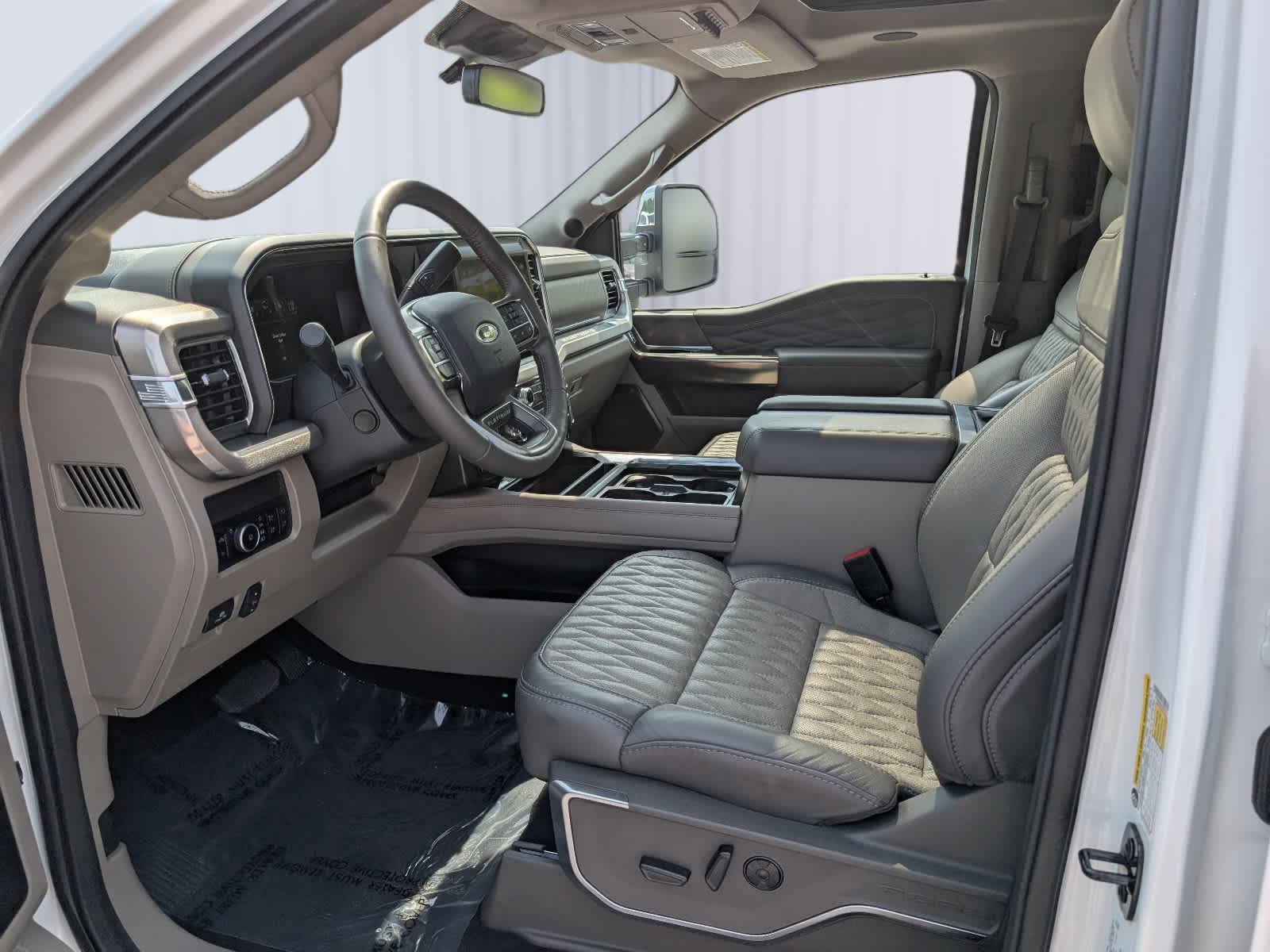 2025 Ford F-450 Platinum