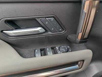 2025 GMC HUMMER EV SUV 2X