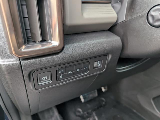 2025 GMC HUMMER EV SUV 2X