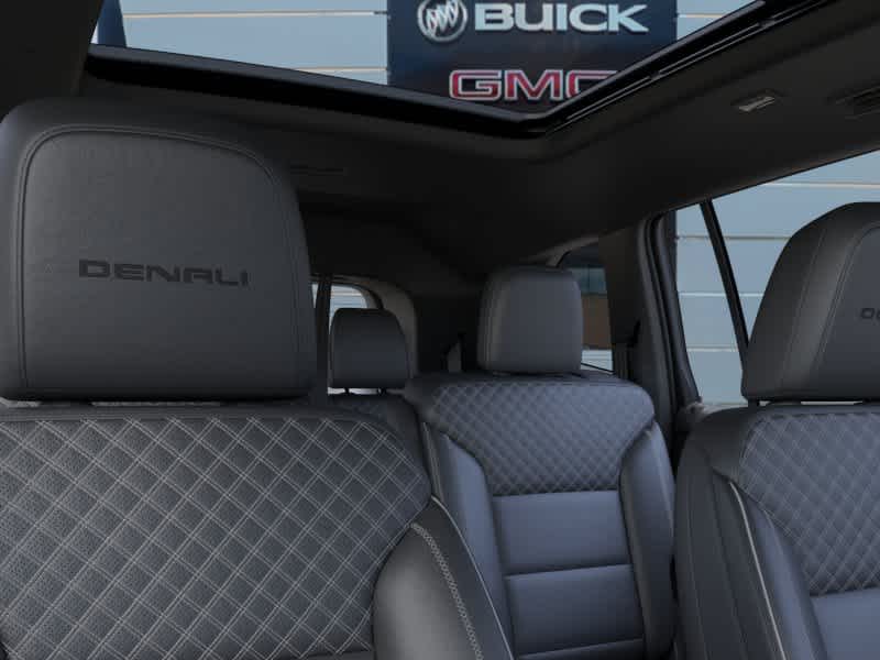2026 GMC Acadia Denali - Photo 24