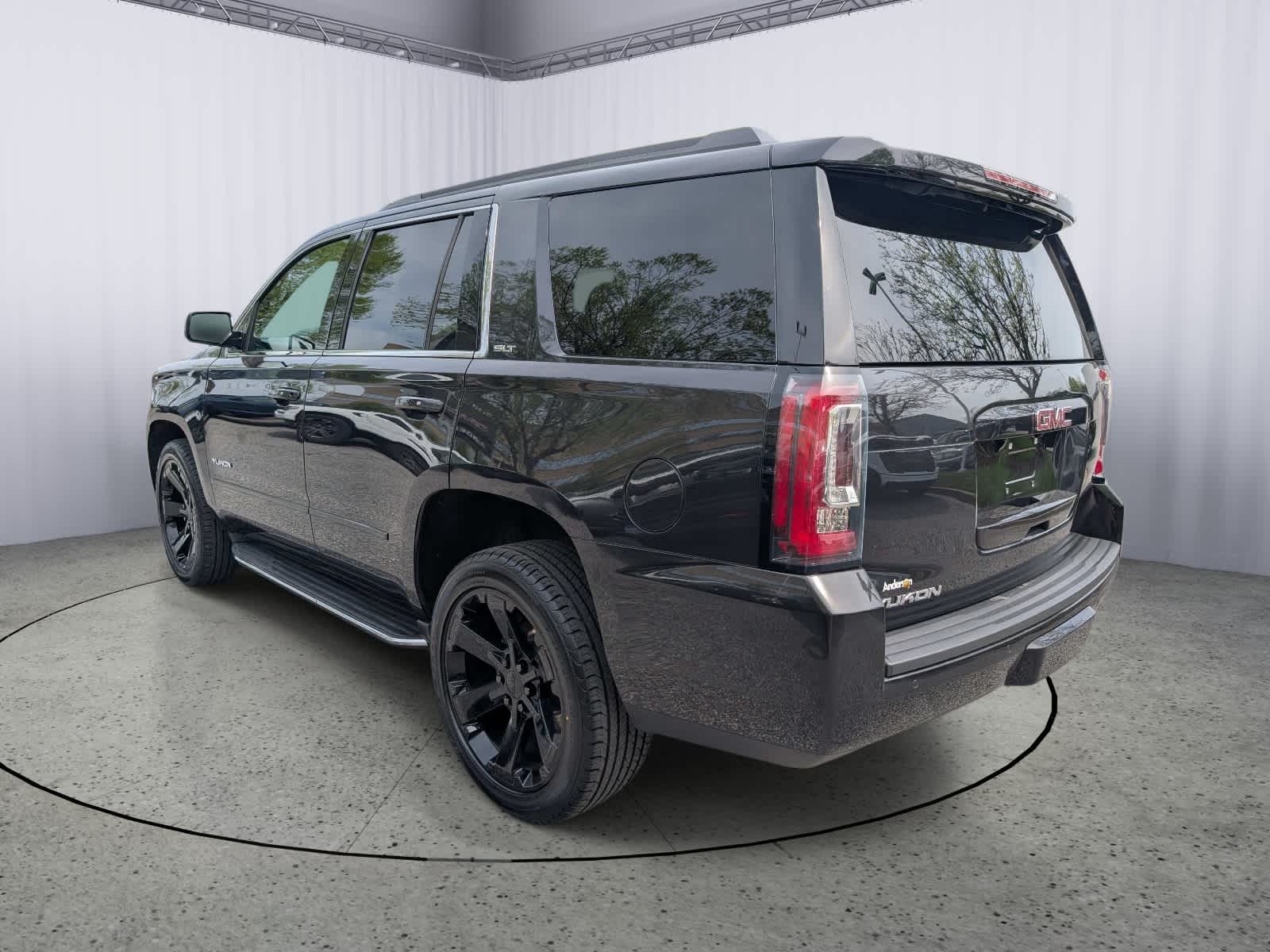 2020 GMC Yukon SLT
