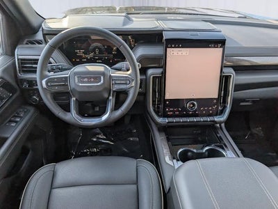 2025 GMC Yukon Elevation