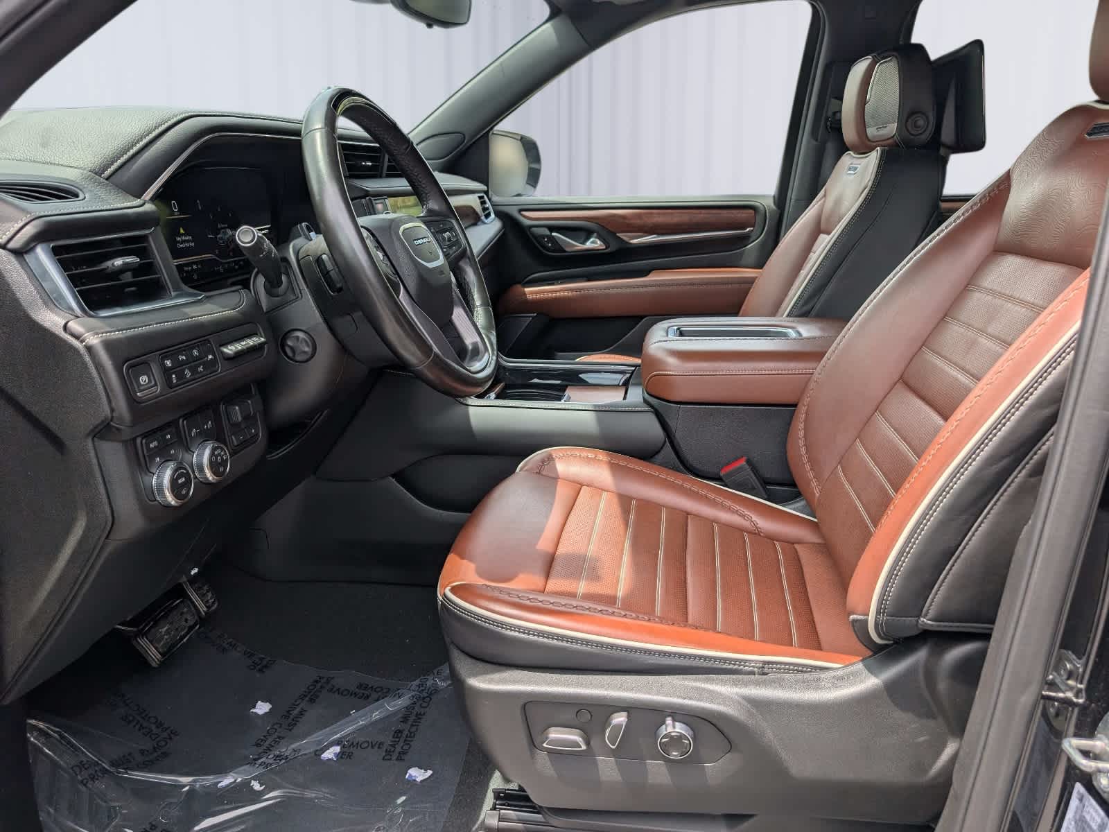 2024 GMC Yukon Denali Ultimate