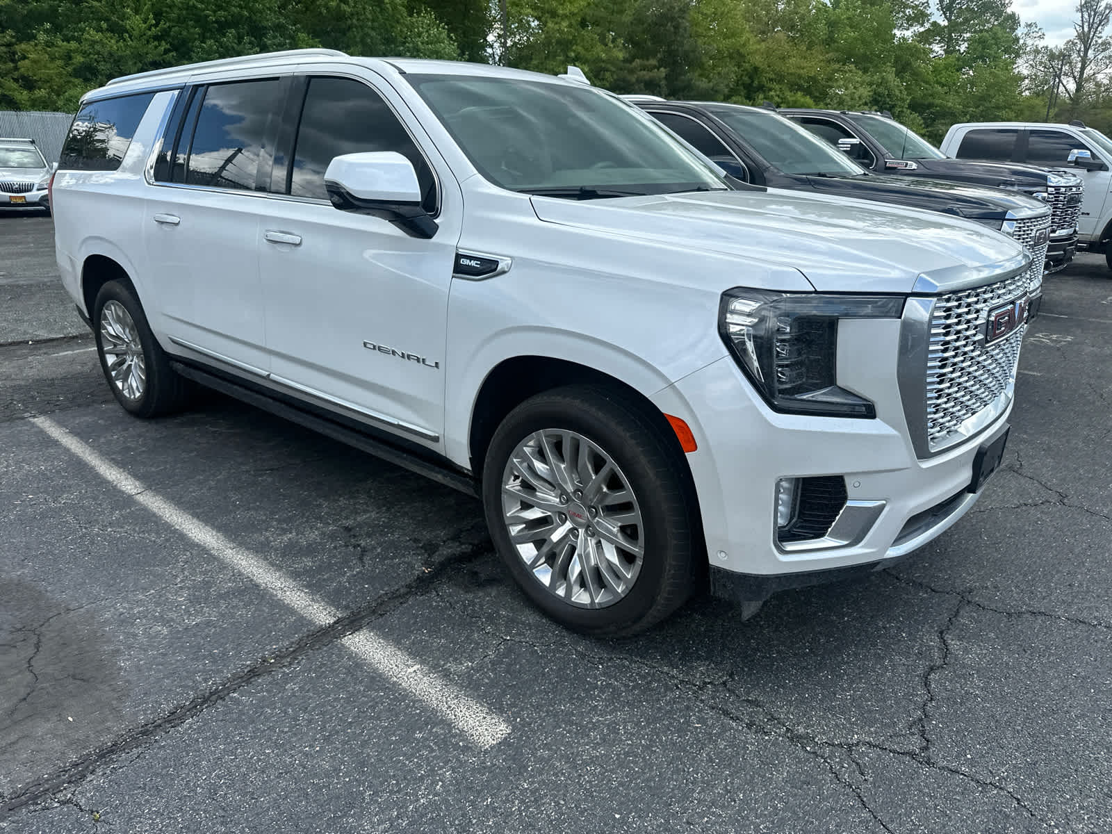 2024 GMC Yukon XL Denali