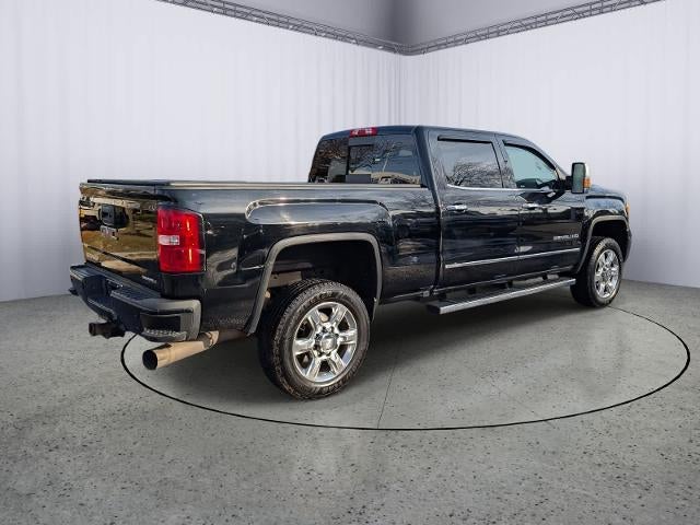 2017 GMC Sierra 2500 HD Denali