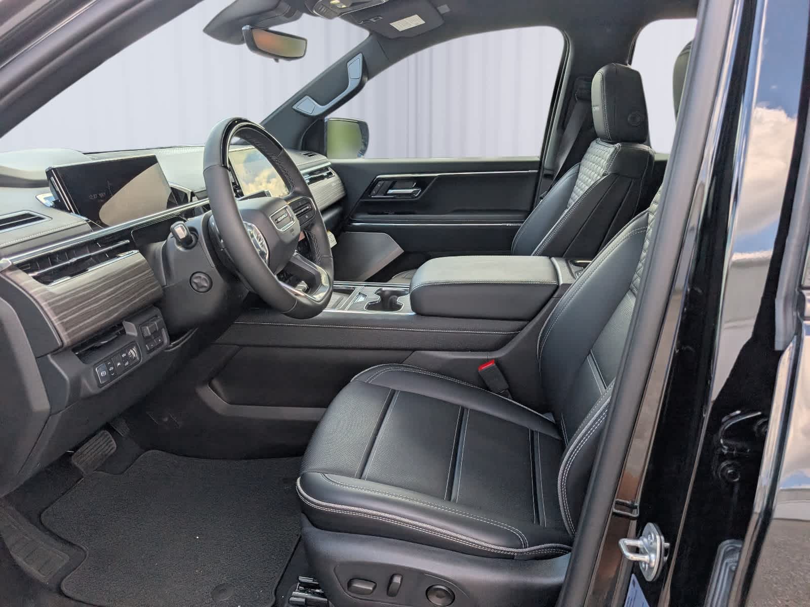 2025 GMC Sierra EV Max Range Denali