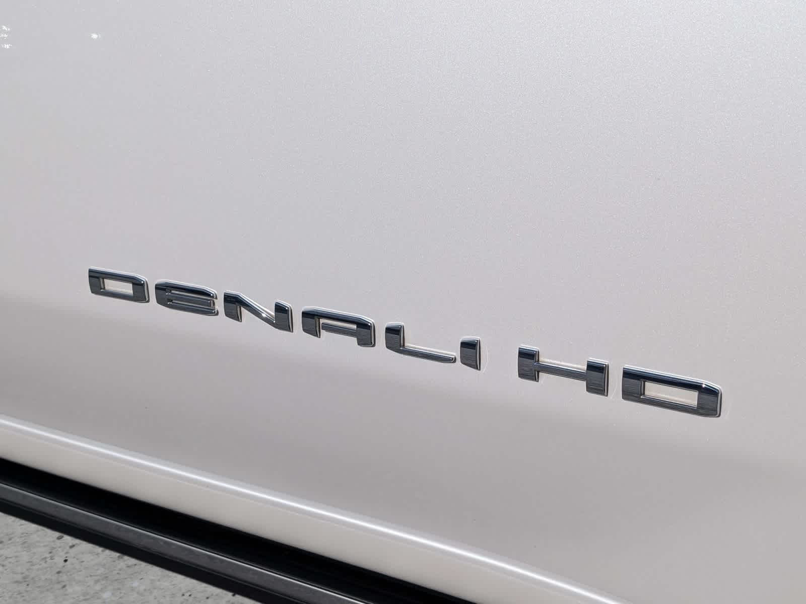 2023 GMC Sierra 3500 HD Denali
