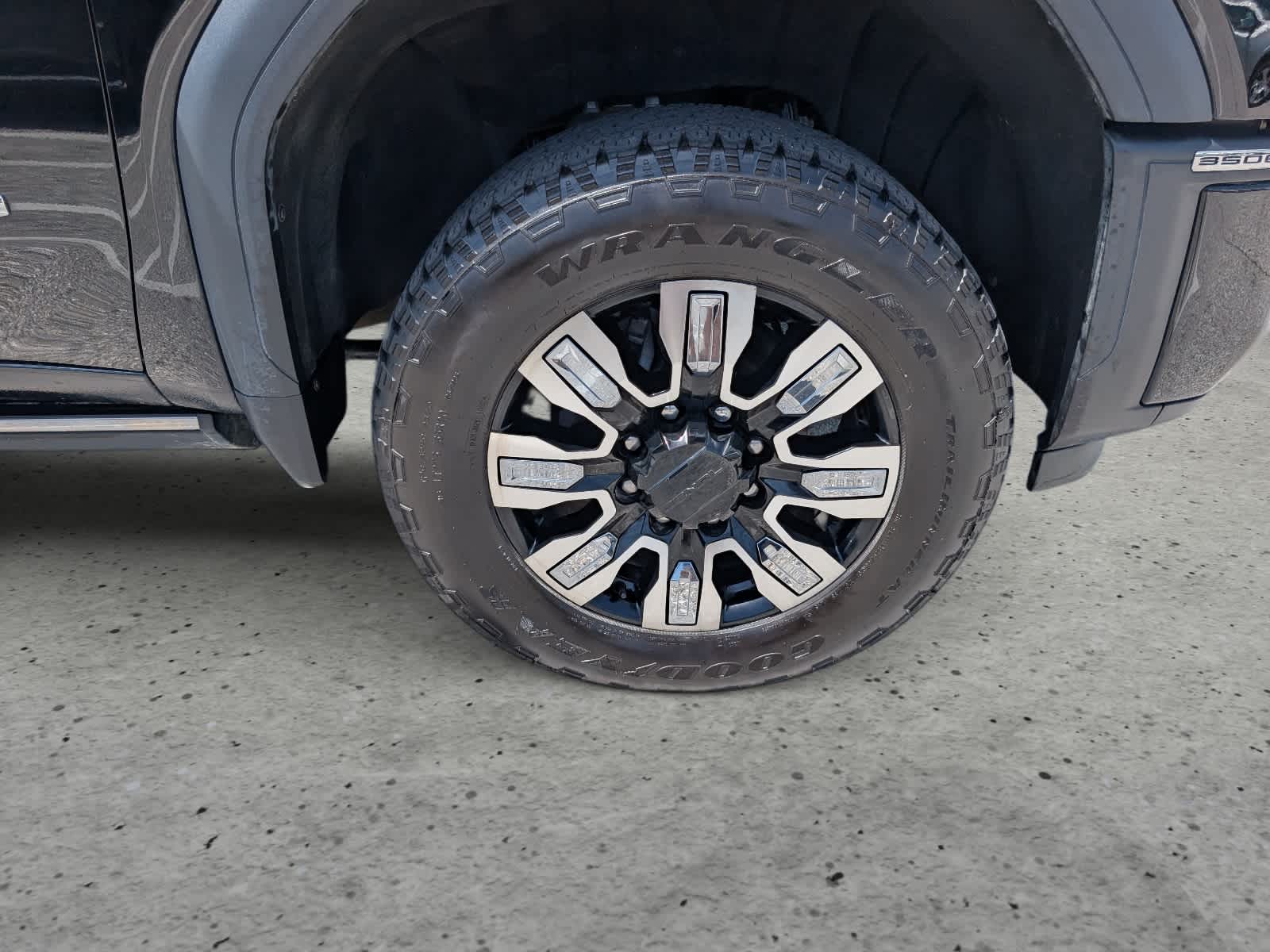 2025 GMC Sierra 3500 HD Denali