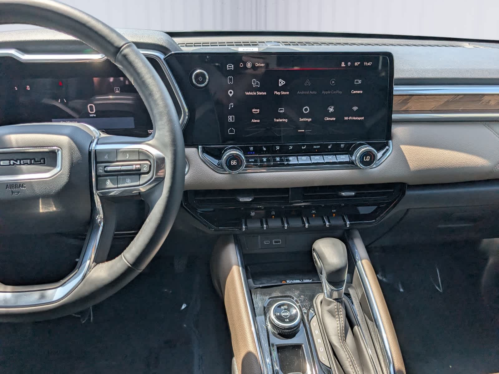 2025 GMC Canyon Denali