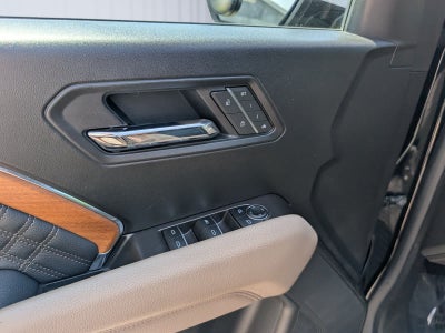 2025 GMC Canyon Denali