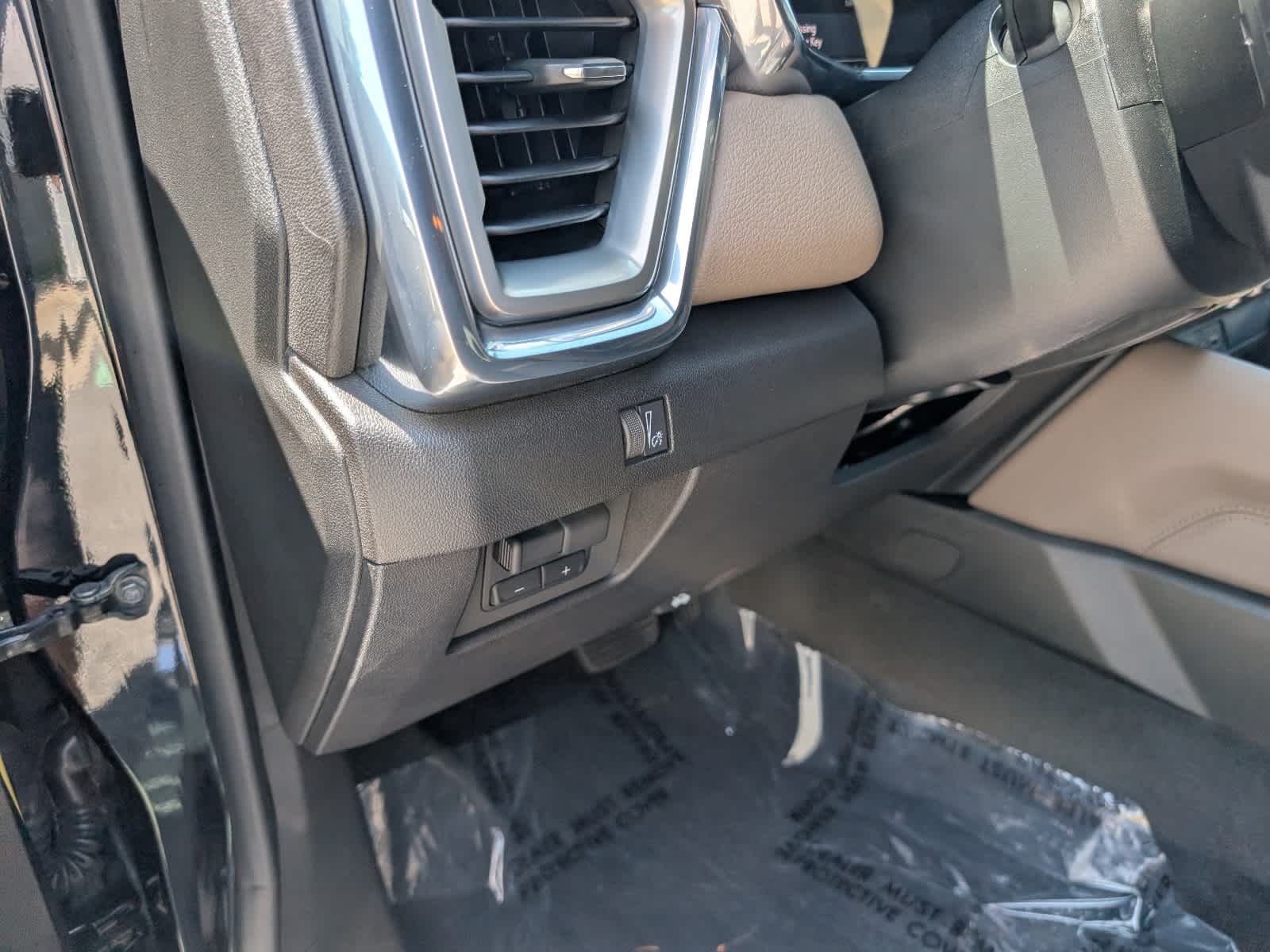 2025 GMC Canyon Denali
