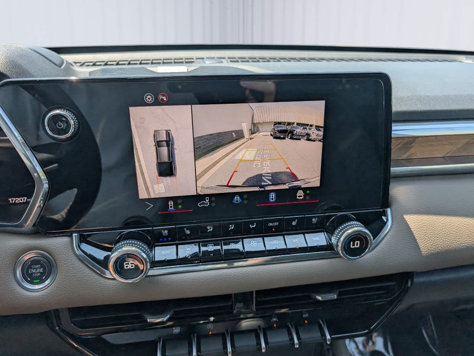2025 GMC Canyon Denali