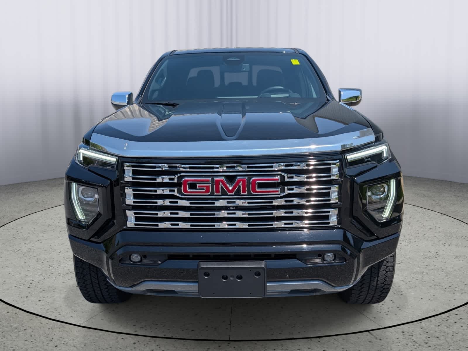 2025 GMC Canyon Denali