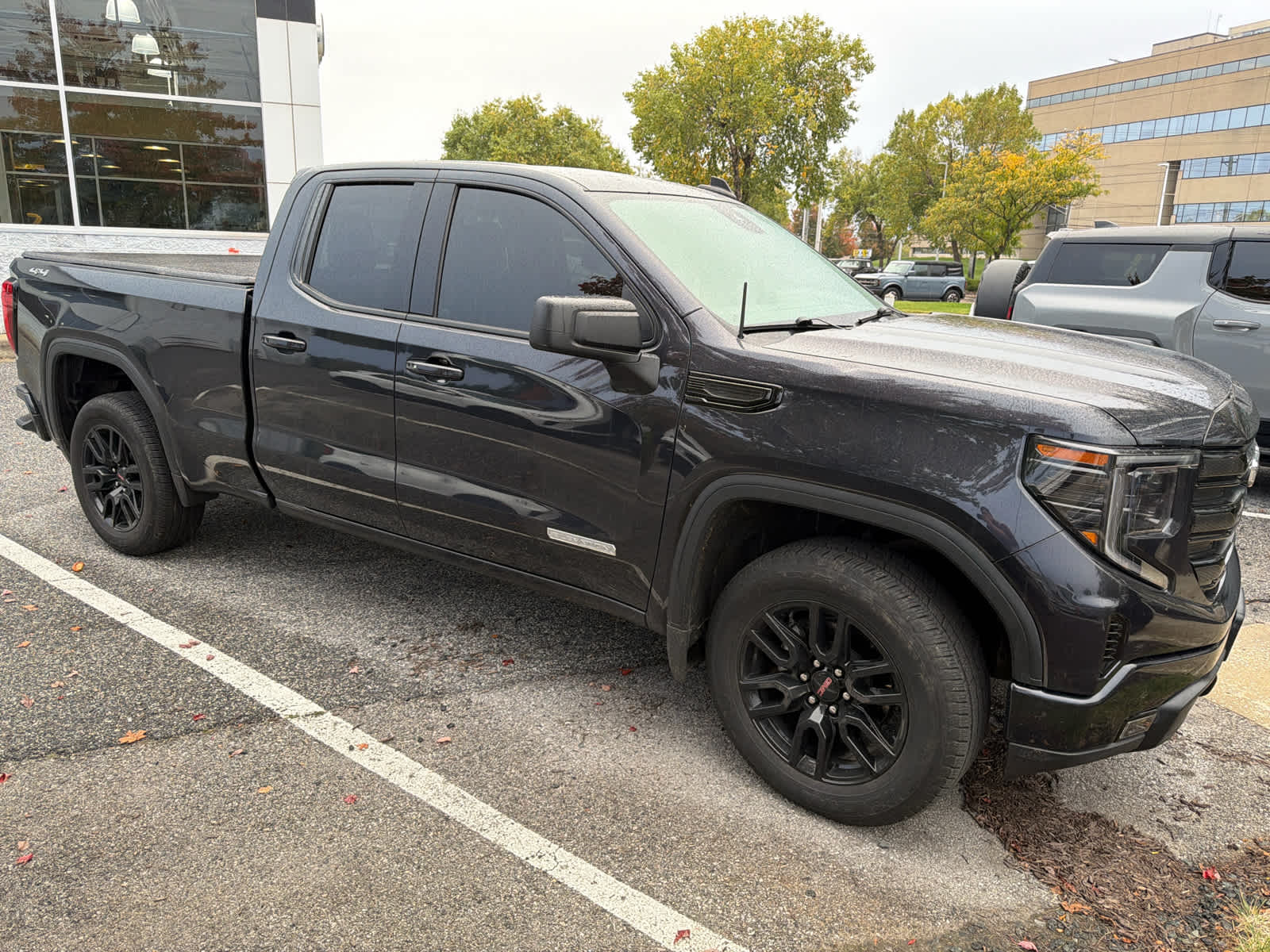 2023 GMC Sierra 1500 Elevation