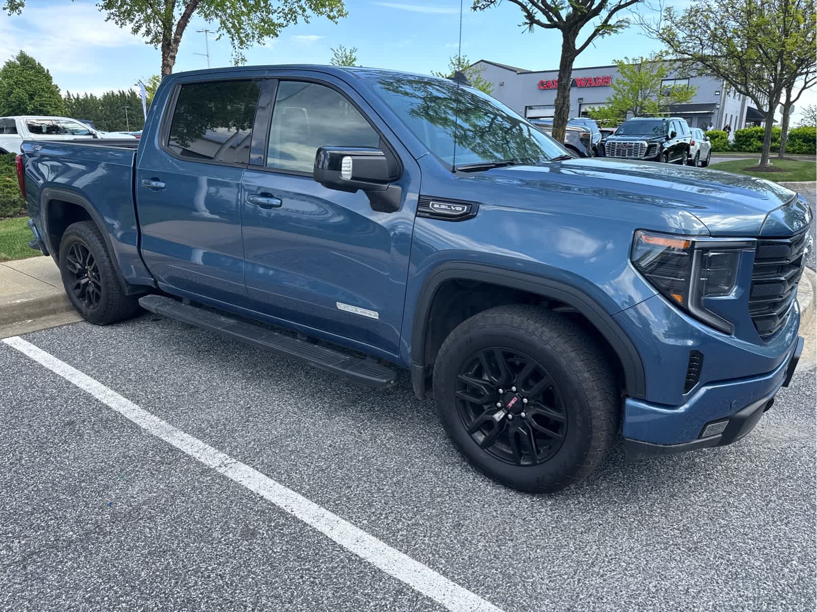 2025 GMC Sierra 1500 Elevation