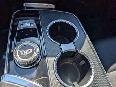2024 Cadillac LYRIQ Luxury 1