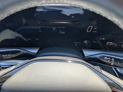 2024 Cadillac LYRIQ Luxury 1