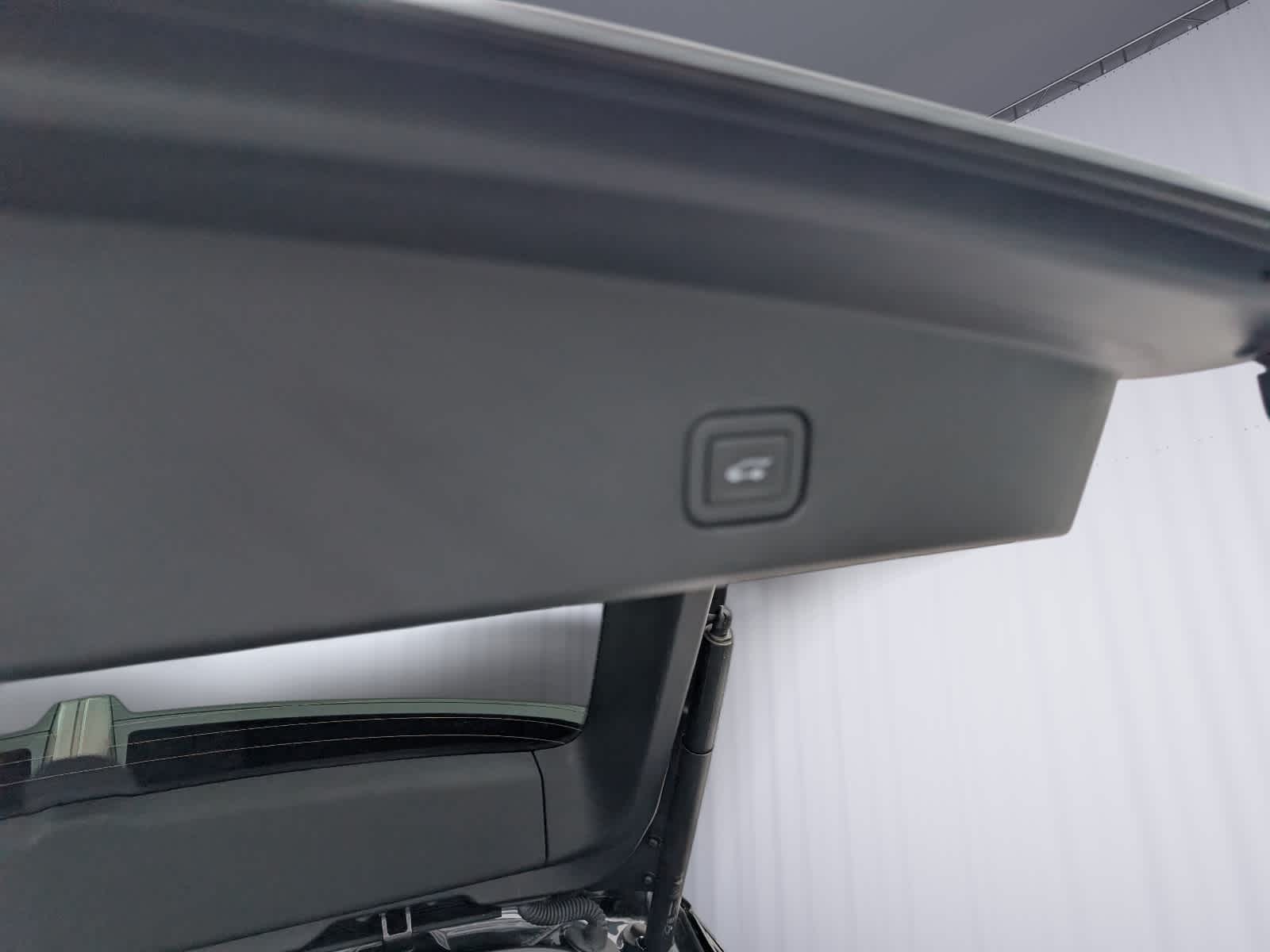 2024 Cadillac LYRIQ Sport 1
