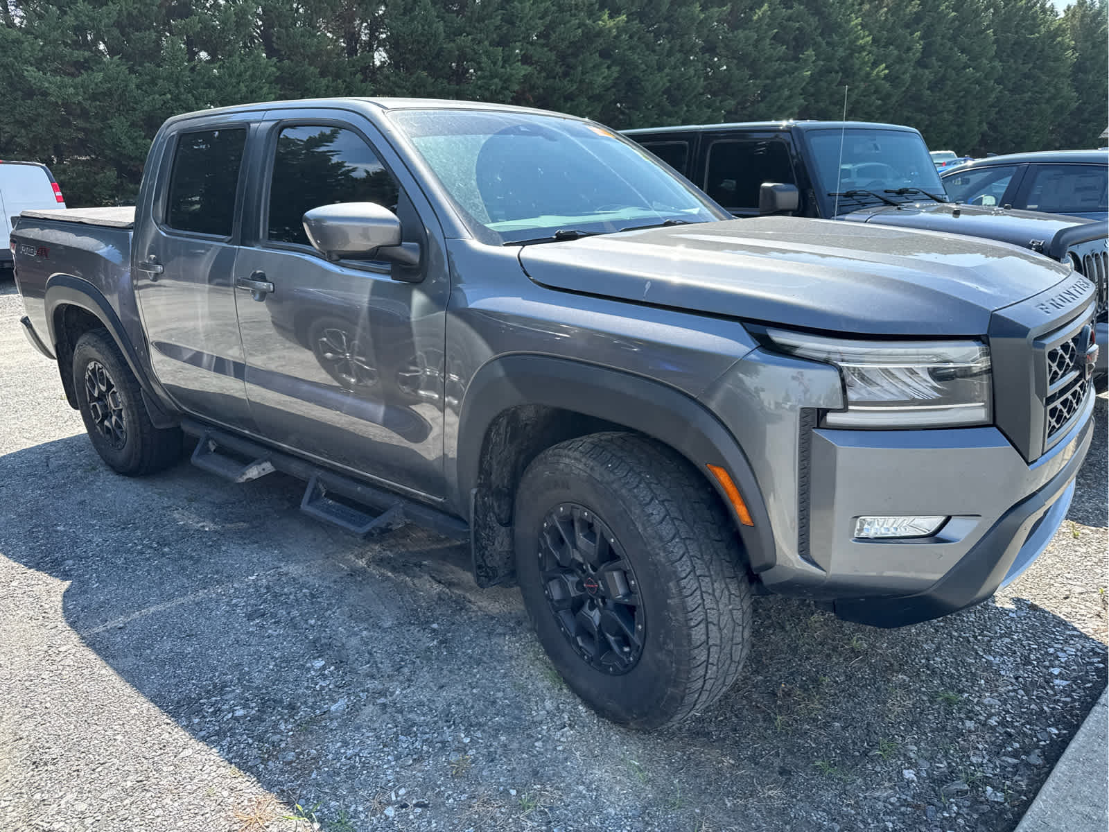2022 Nissan Frontier Crew Cab PRO-4X 4x4