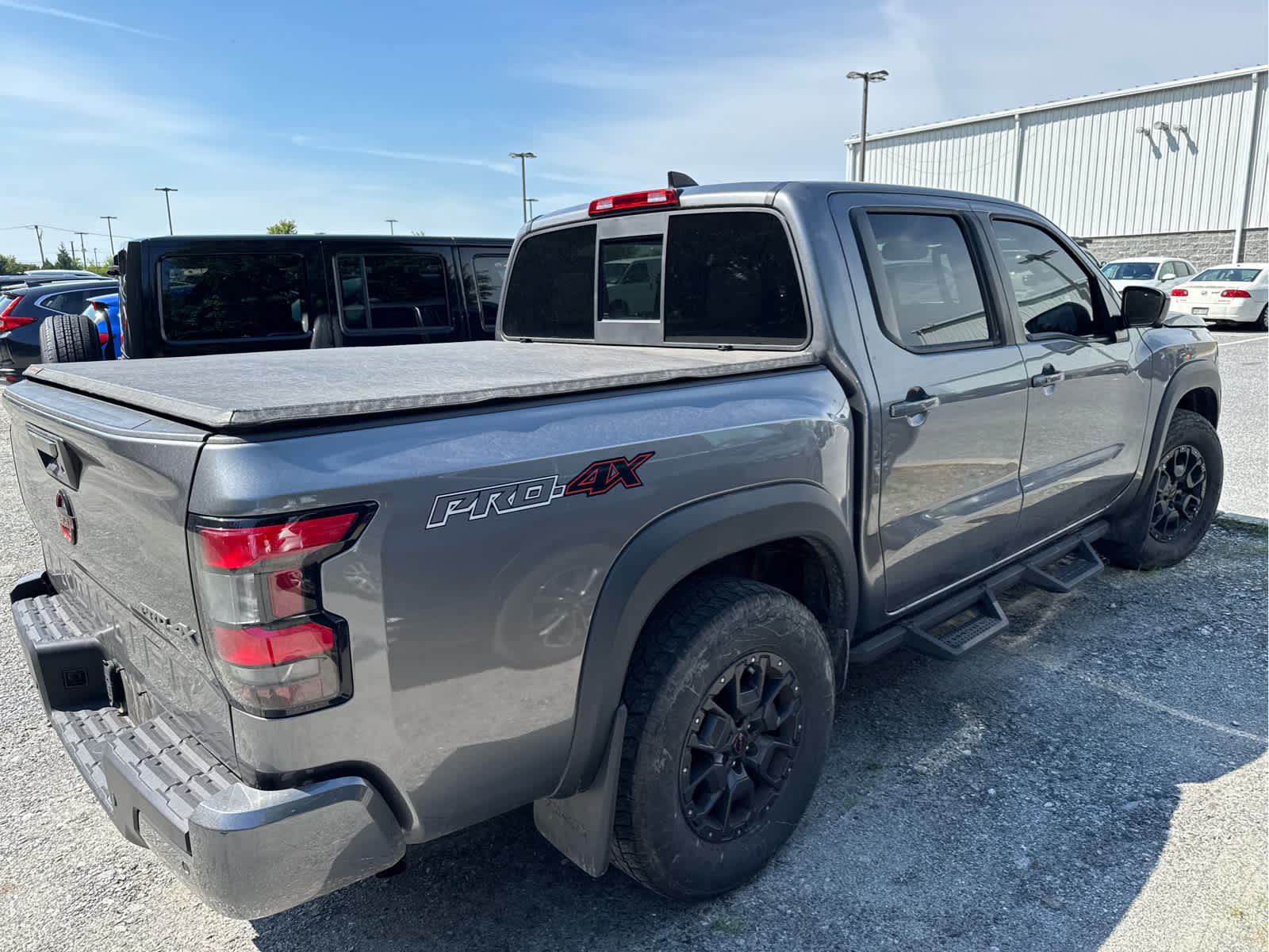 2022 Nissan Frontier Crew Cab PRO-4X 4x4