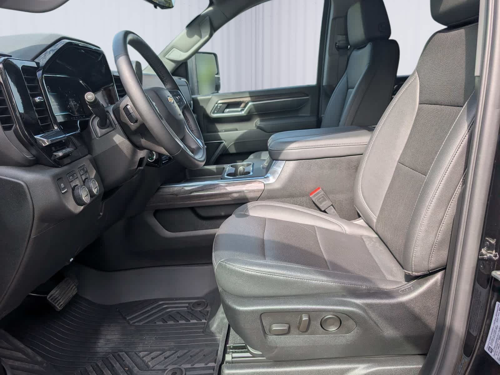 2025 Chevrolet Silverado 2500 HD LTZ