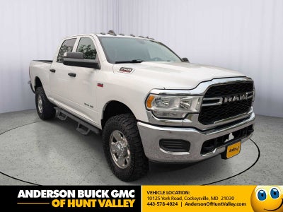 2020 RAM 2500 Tradesman Crew Cab 4x4 6'4" Box