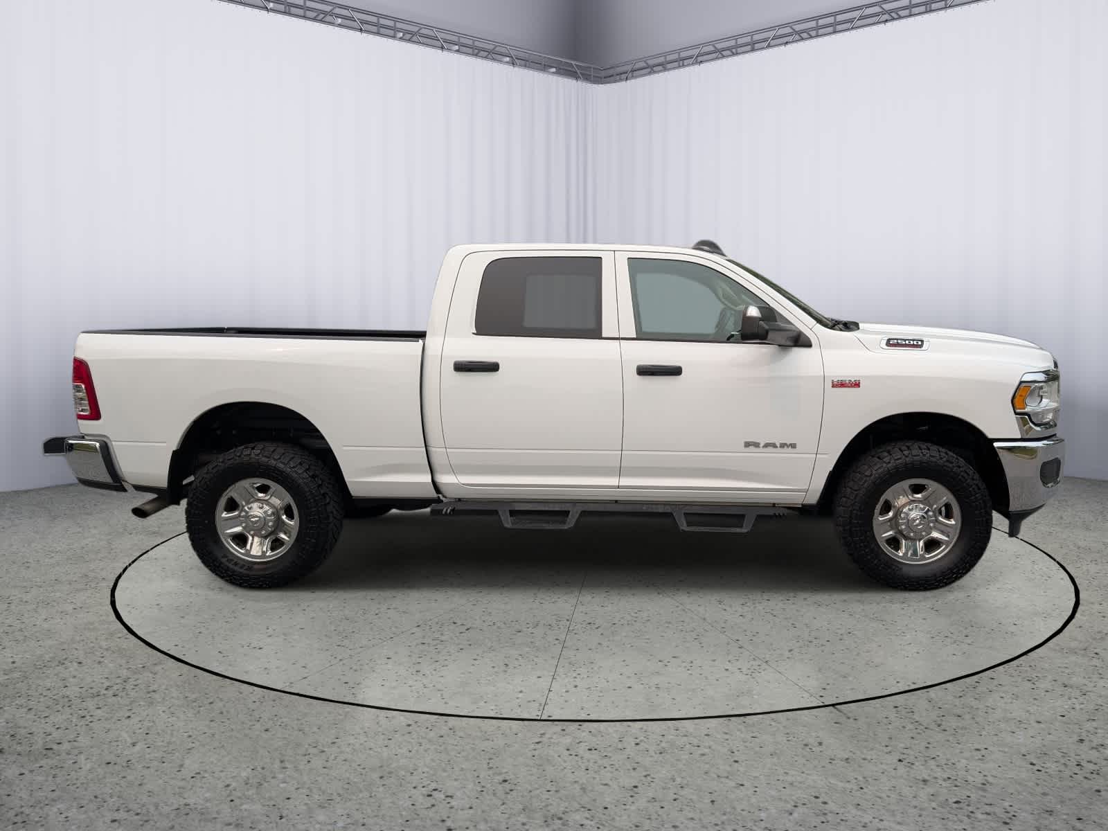 2020 RAM 2500 Tradesman Crew Cab 4x4 6'4" Box