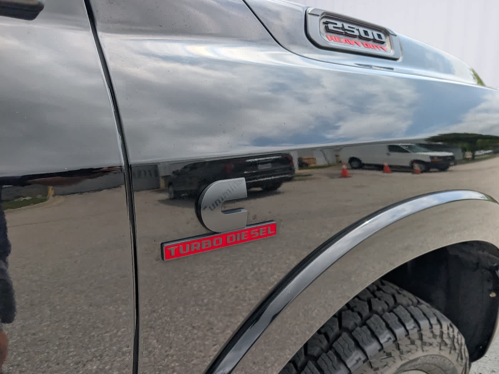 2022 RAM 2500 Laramie Crew Cab 4x4 6'4" Box