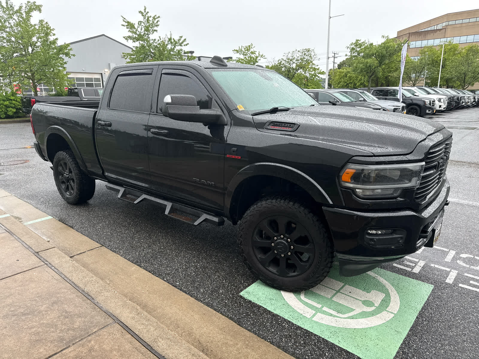 2022 RAM 2500 Laramie Crew Cab 4x4 6'4" Box