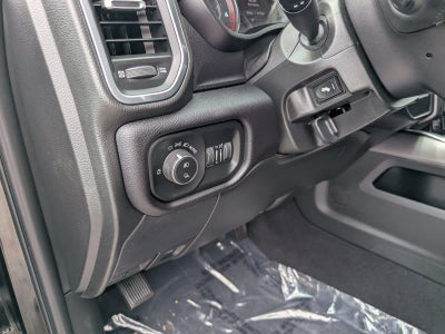 2022 RAM 2500 Laramie Crew Cab 4x4 6'4" Box