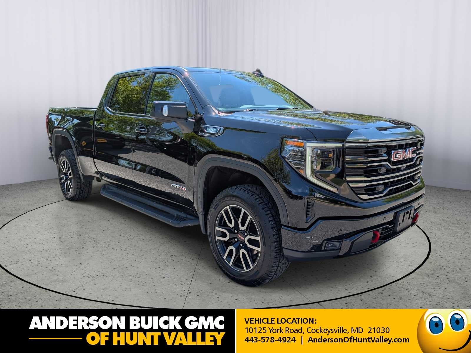 2023 GMC Sierra AT4 4WD Crew Cab Short Box's photo