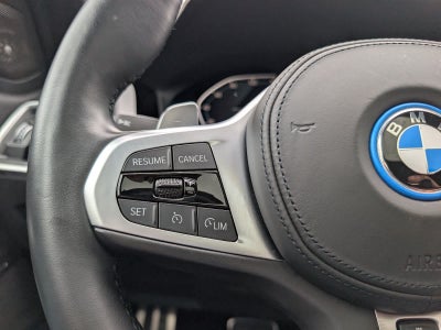 2022 BMW 330e 330e