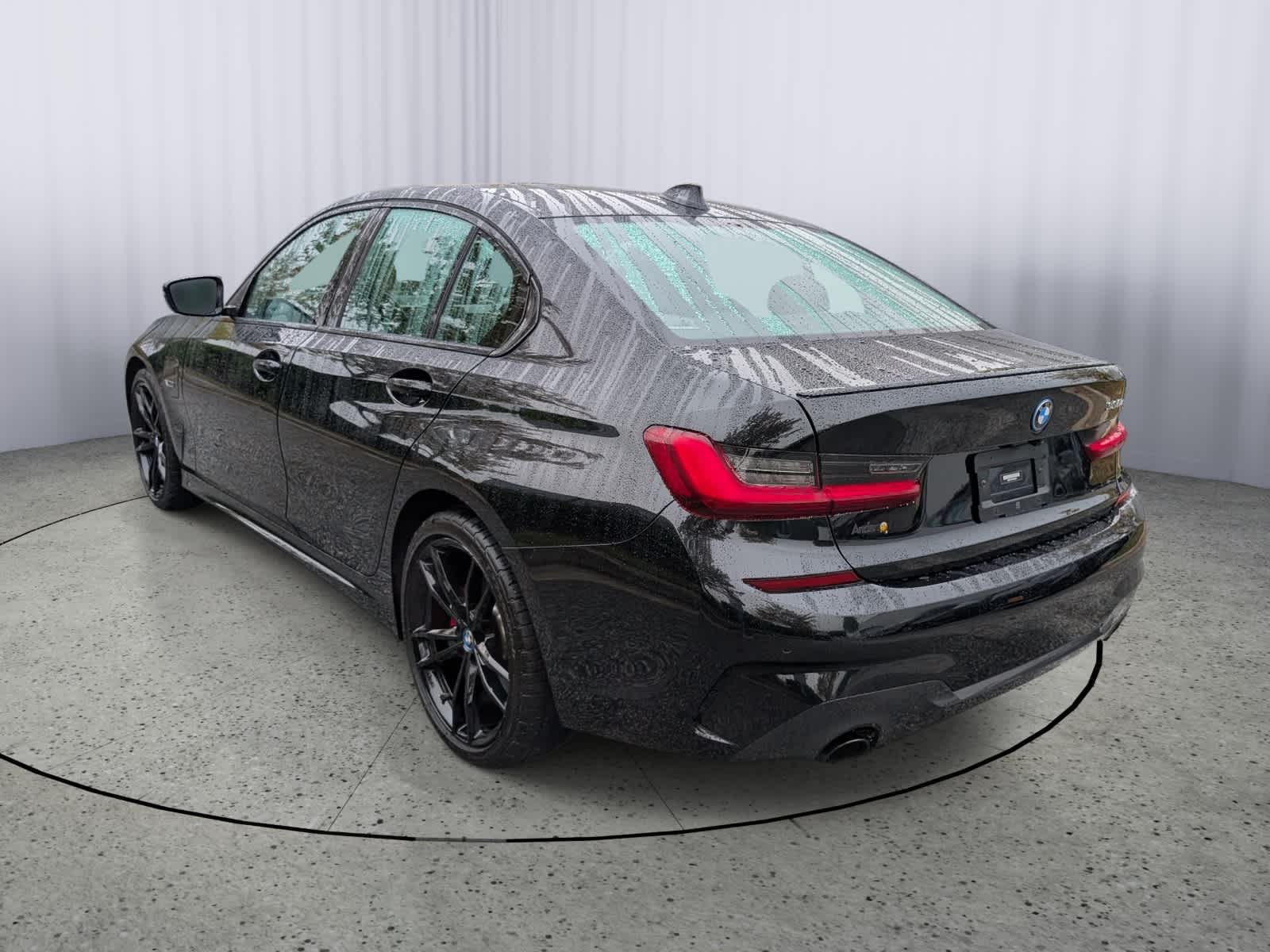 2022 BMW 330e 330e