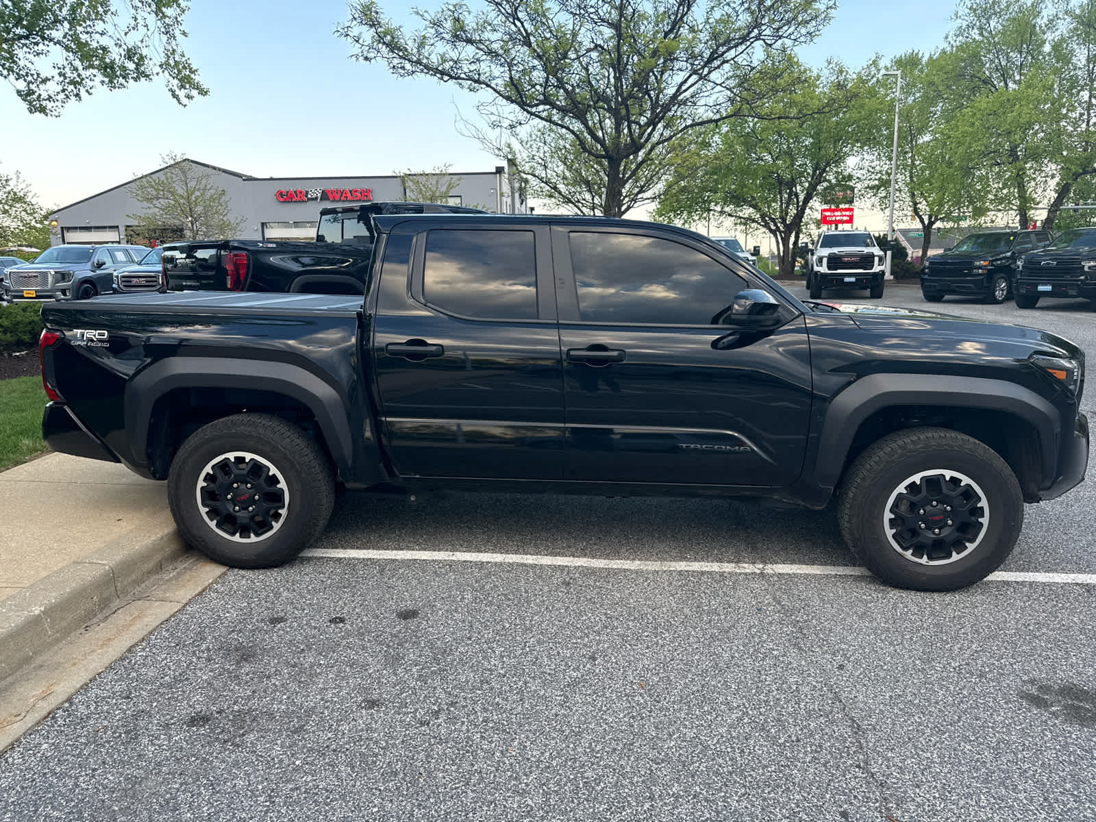 2024 Toyota Tacoma 4WD SR5