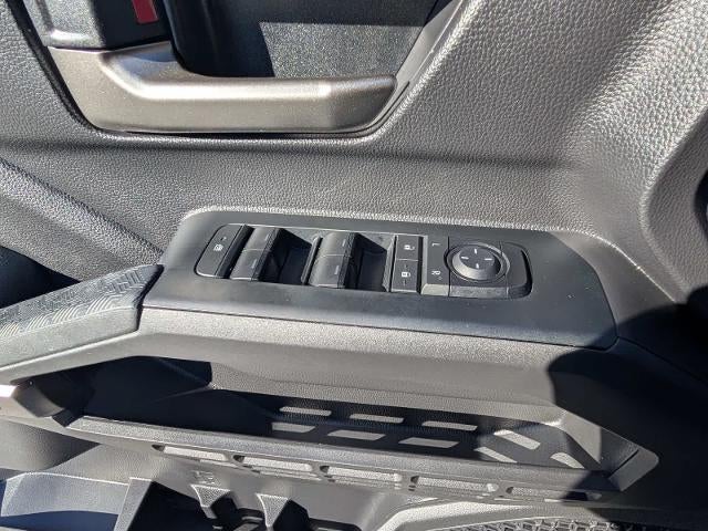 2025 Toyota Tacoma 4WD SR