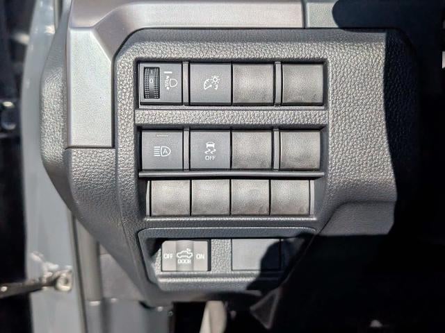 2025 Toyota Tacoma 4WD SR