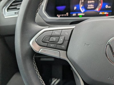 2023 Volkswagen Tiguan SE