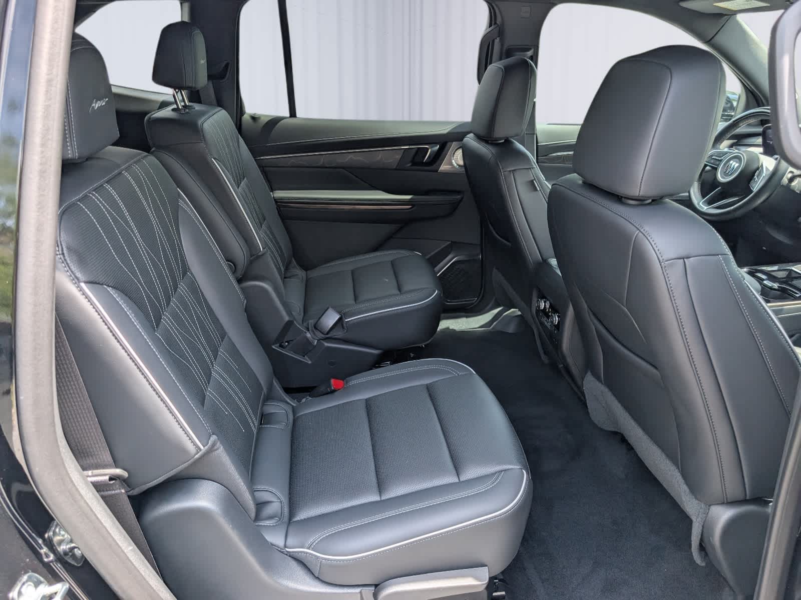 2025 Buick Enclave Avenir
