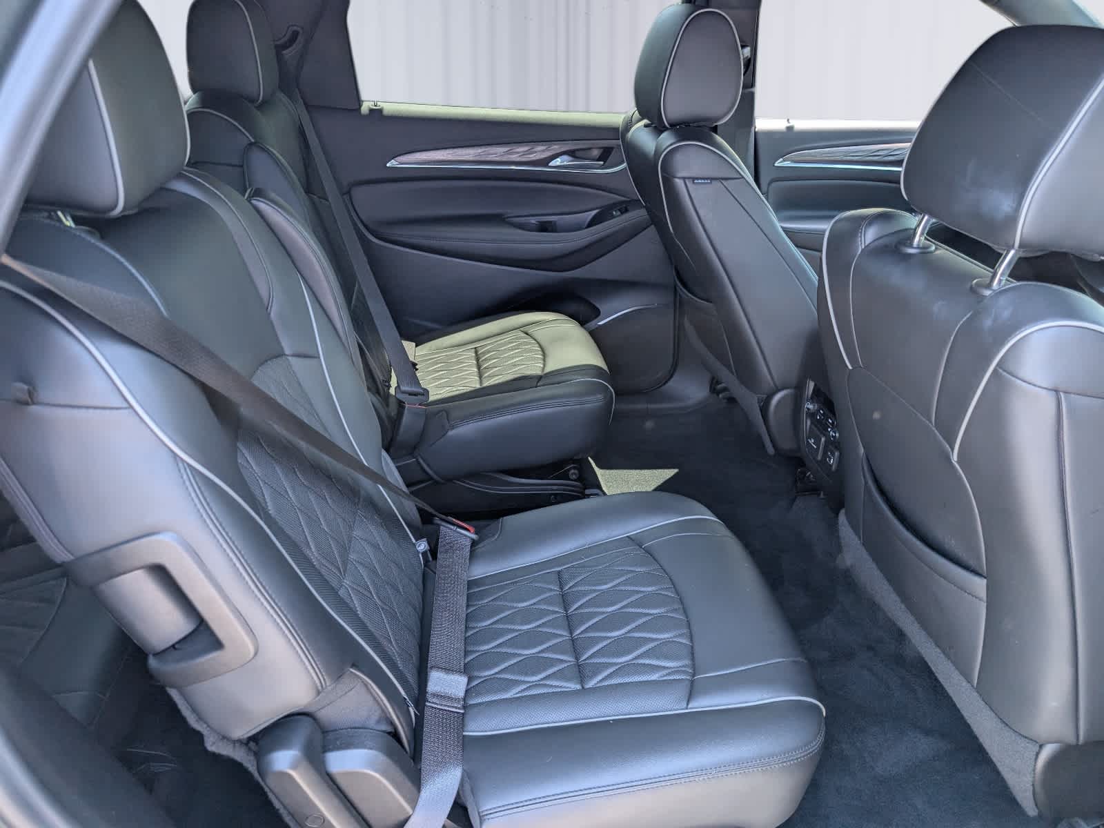 2022 Buick Enclave Avenir
