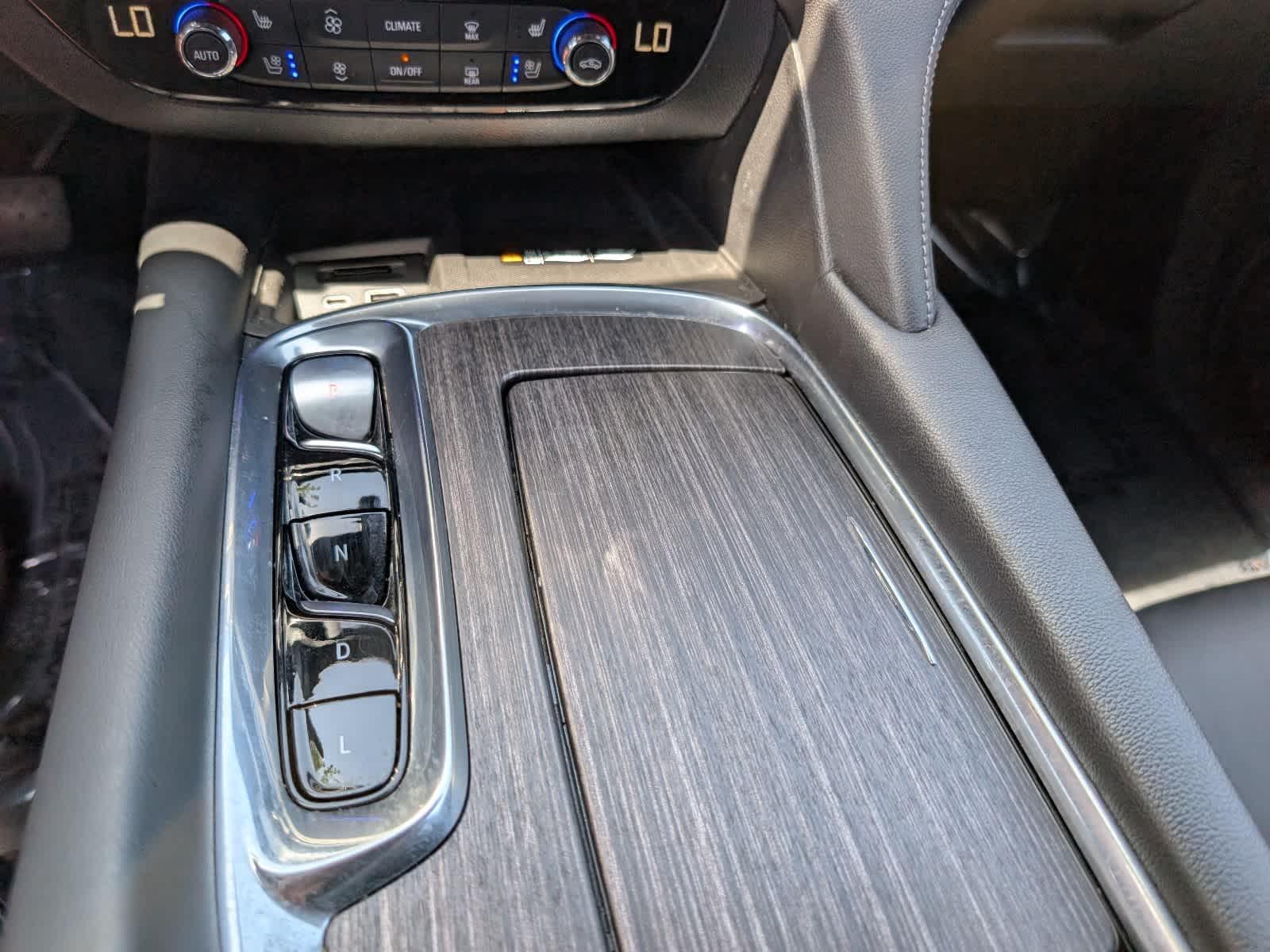 2022 Buick Enclave Avenir