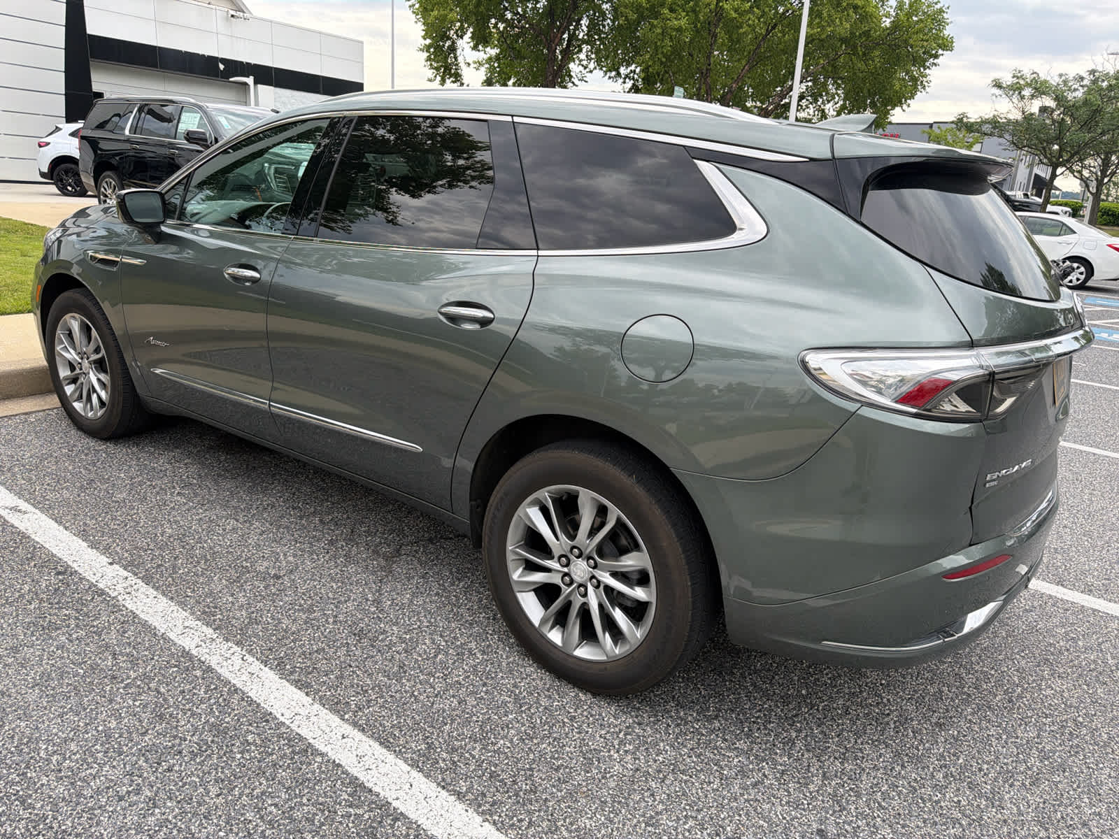 2022 Buick Enclave Avenir