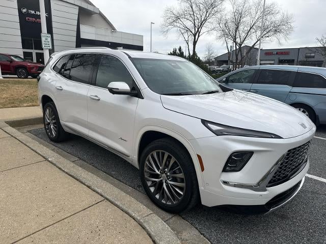 2025 Buick Enclave Avenir