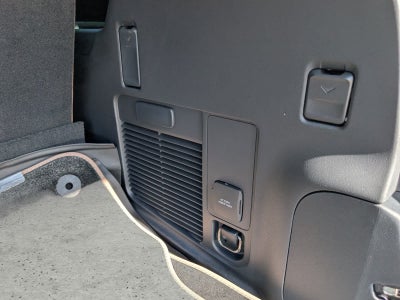 2027 Lincoln Navigator Black Label