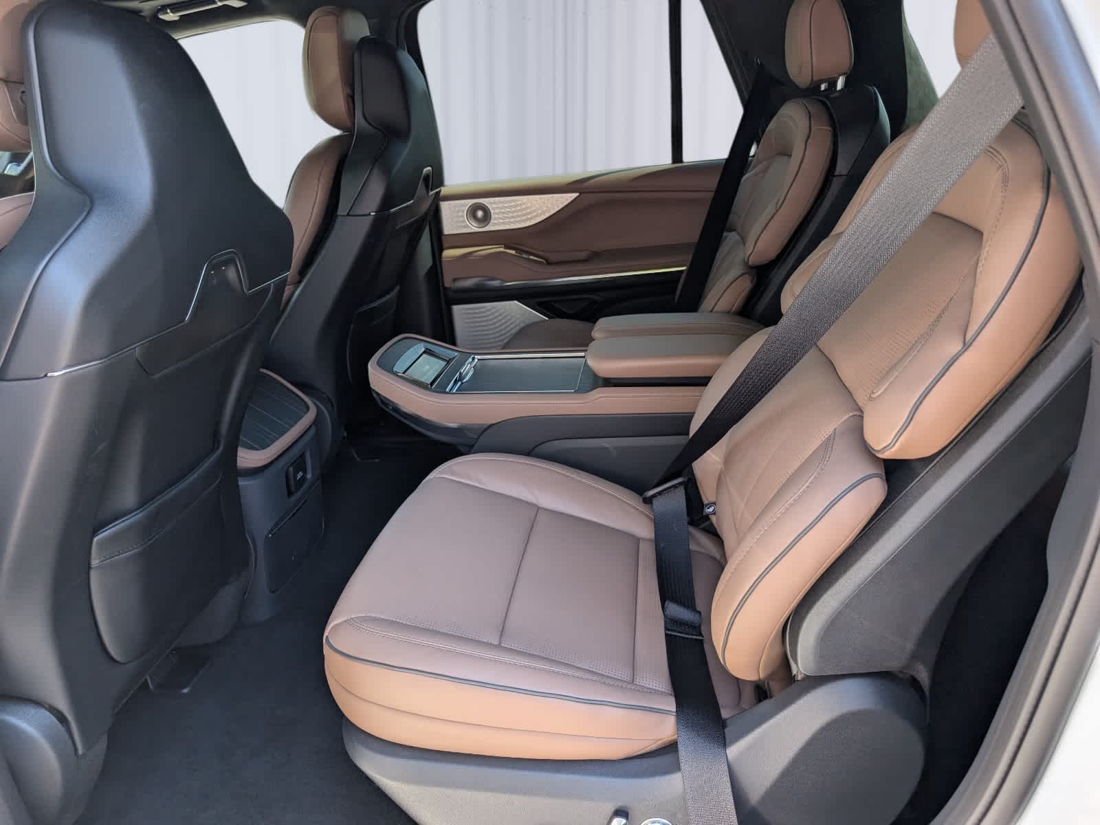 2027 Lincoln Navigator Black Label