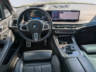 2025 BMW X5 M60i